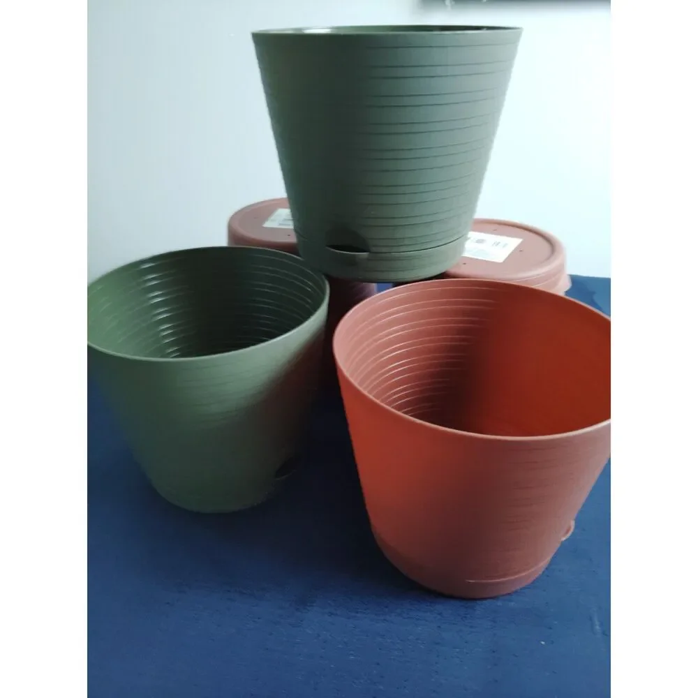 N/A inch planter